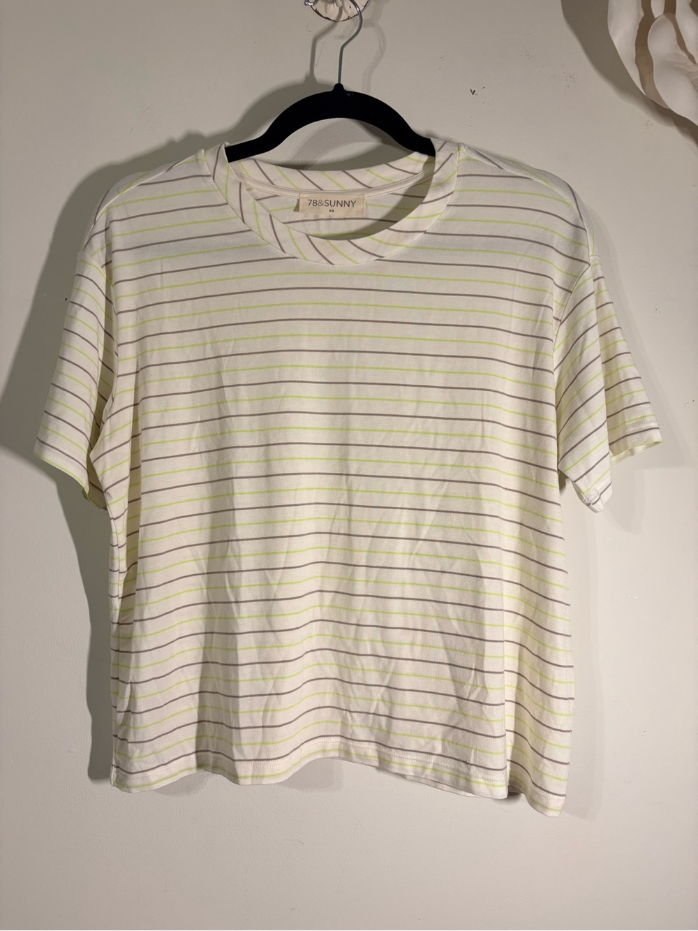 78&Sunny White Tee with Thin Green Stripes